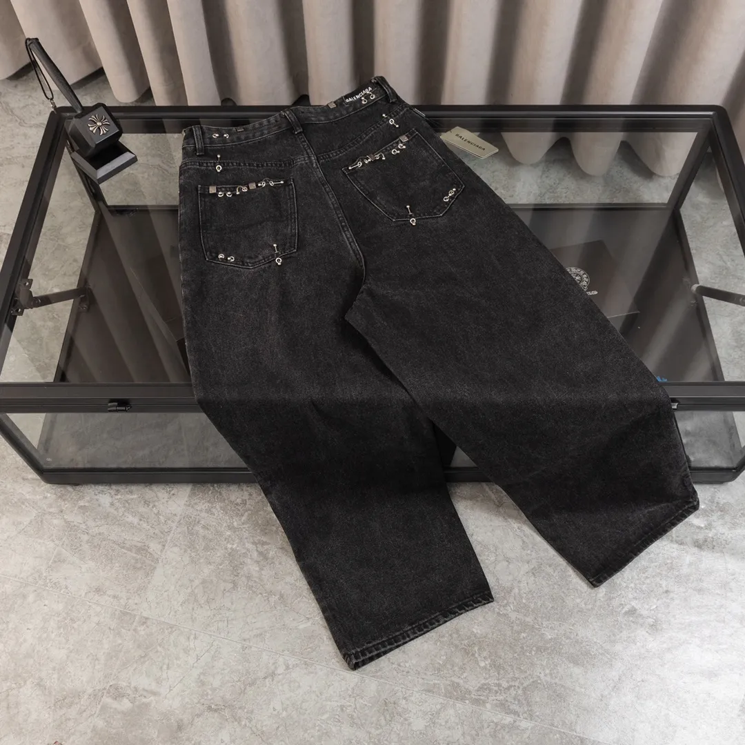 ！balenciaga* 24ss ， 460 Premium ， ， Breathable ， 。 Breathable， ， Classic 。 50 ， ， 100+， ， ， ， 。 。Classic Versatile。 ， ， ， Retro 100 1:1 1:1 logo 1:1 logo ：Black Size：S. M. L